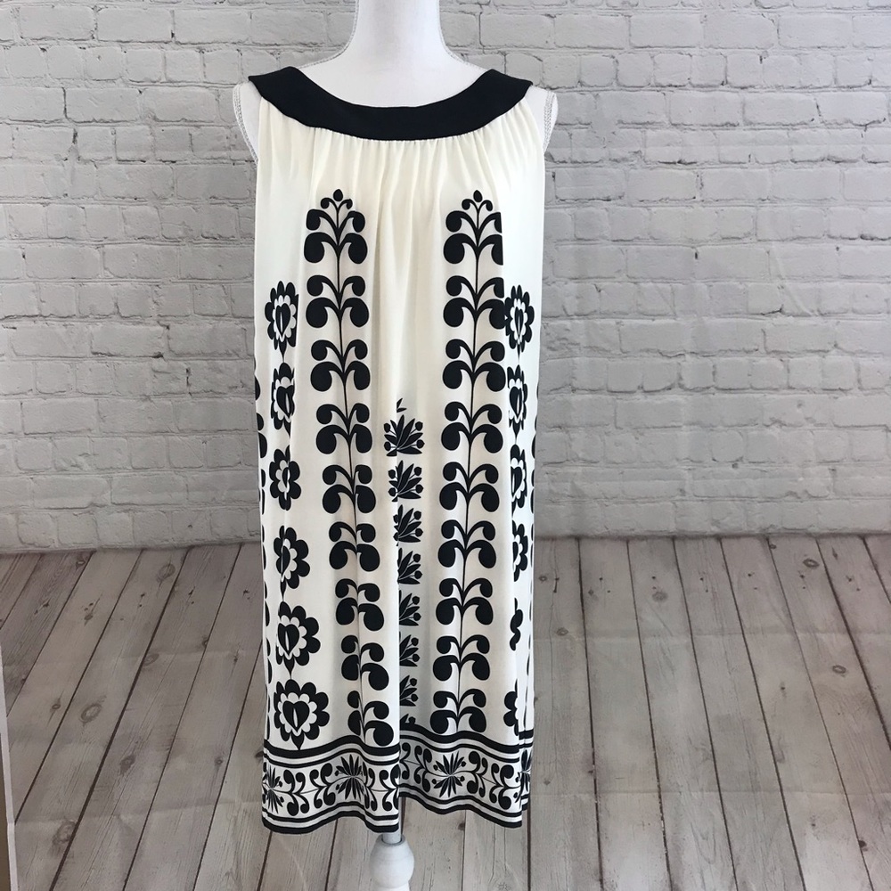 Maggy London Shift Dress, size 8